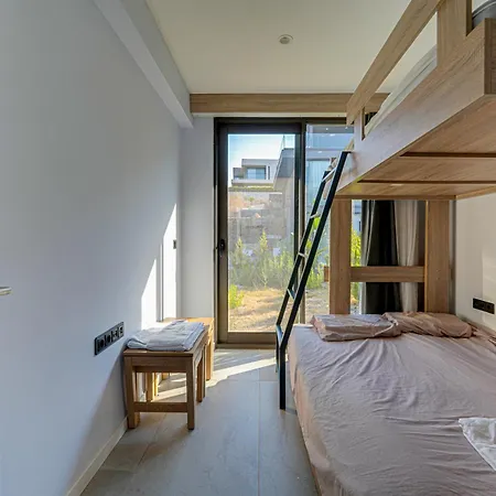 빌라 For Large Families, Duplex Villa-305 Çeşme